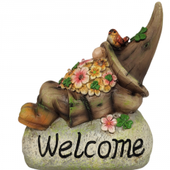 RELAXING WELCOME GNOME